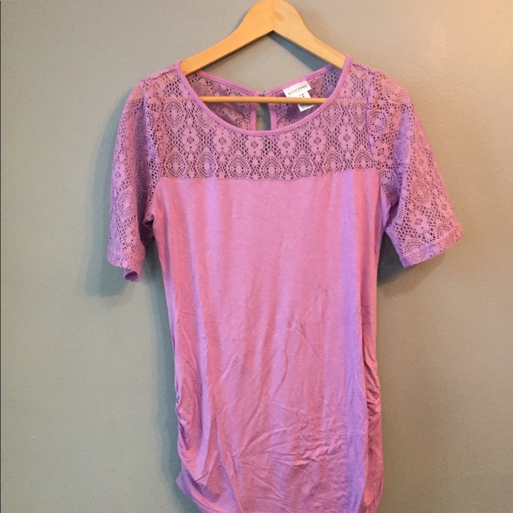Pretty lilac maternity tunic with lace